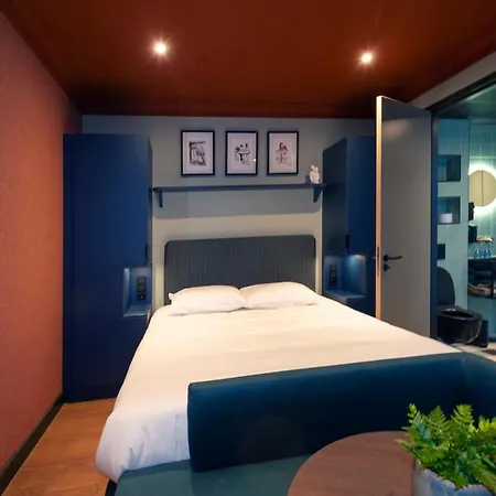 Nicolaas Witsen מלון 3*