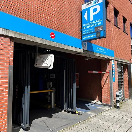 ニコラス ウィッツェン 3* アムステルダム