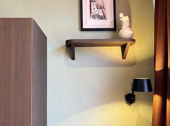 ニコラス ウィッツェン アムステルダム