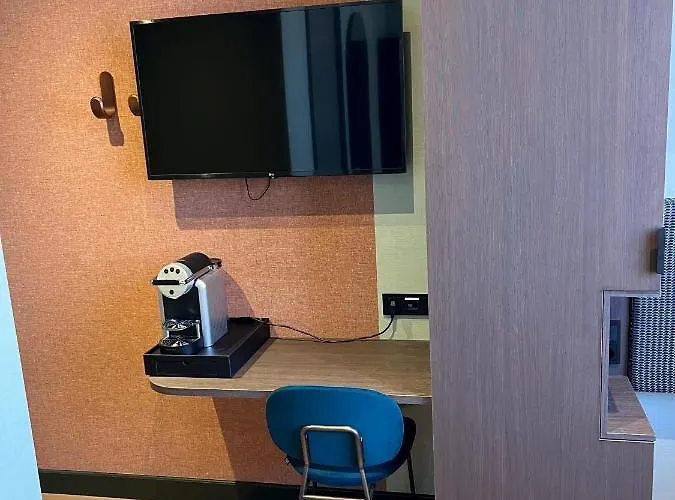 ニコラス ウィッツェン 3* アムステルダム