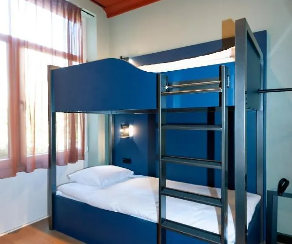 ホテル ニコラス ウィッツェン 3*