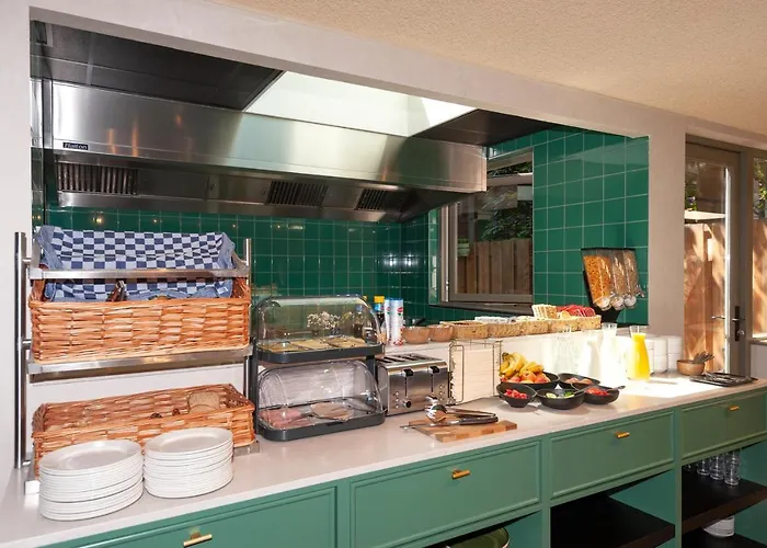 ホテル ニコラス ウィッツェン 3*