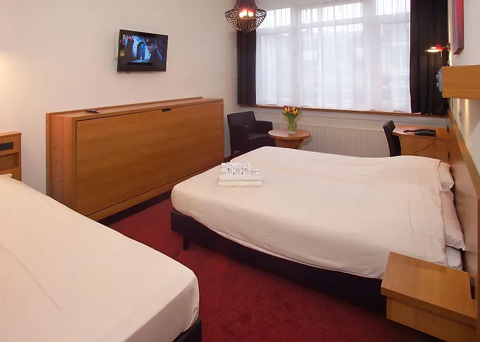 ニコラス ウィッツェン 3*