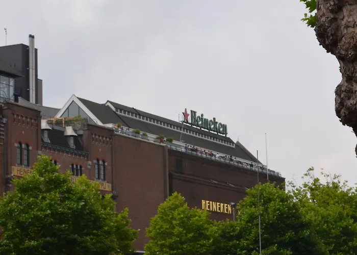 ニコラス ウィッツェン 3* アムステルダム