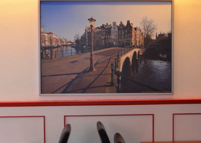 ニコラス ウィッツェン アムステルダム