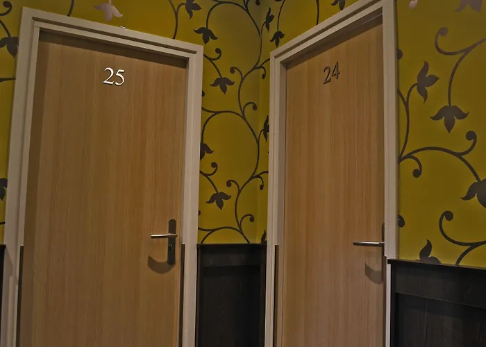 ニコラス ウィッツェン アムステルダム