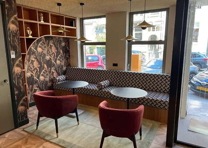 ニコラス ウィッツェン 3* アムステルダム